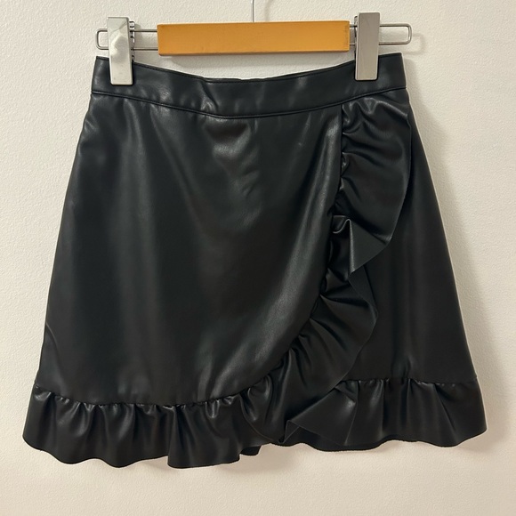 Black Faux Leather Wrap Mini Skirt with Ruffle Trim - Picture 1 of 1